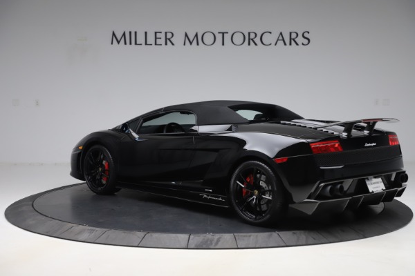 Used 2013 Lamborghini Gallardo LP 570-4 Spyder Performante for sale Sold at Bentley Greenwich in Greenwich CT 06830 14
