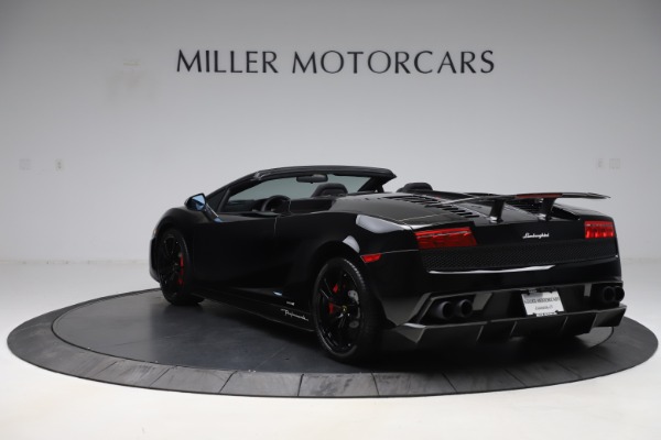 Used 2013 Lamborghini Gallardo LP 570-4 Spyder Performante for sale Sold at Bentley Greenwich in Greenwich CT 06830 5