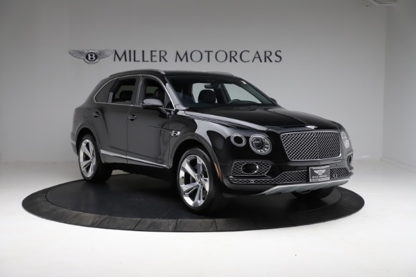Used 2017 Bentley Bentayga W12 for sale $139,900 at Bentley Greenwich in Greenwich CT 06830 11