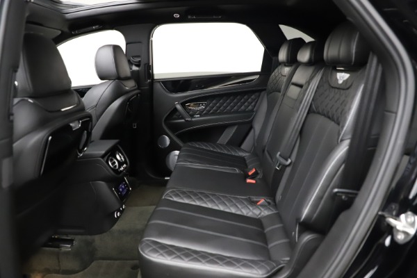 Used 2017 Bentley Bentayga W12 for sale $139,900 at Bentley Greenwich in Greenwich CT 06830 22