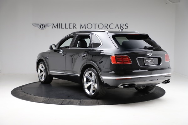 Used 2017 Bentley Bentayga W12 for sale Sold at Bentley Greenwich in Greenwich CT 06830 5