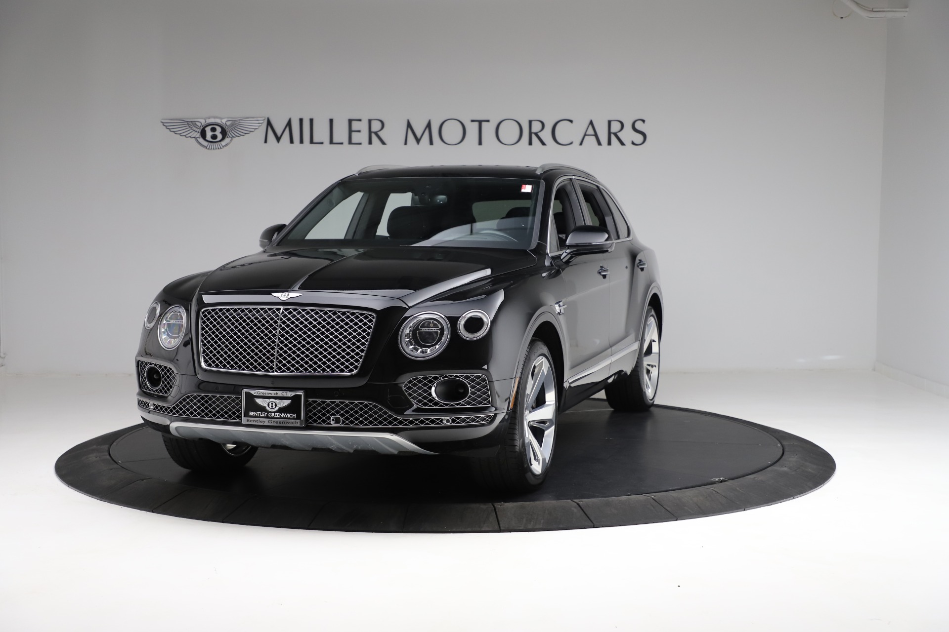 Used 2017 Bentley Bentayga W12 for sale Sold at Bentley Greenwich in Greenwich CT 06830 1