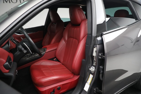 Used 2020 Maserati Levante Q4 GranSport for sale $57,900 at Bentley Greenwich in Greenwich CT 06830 18