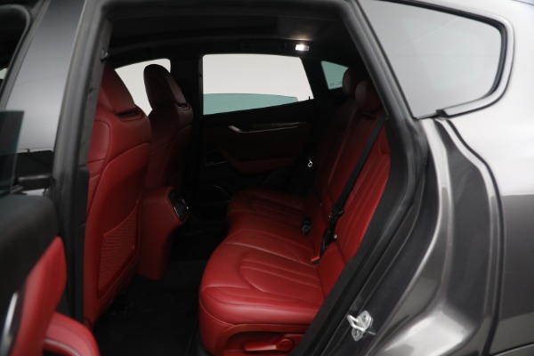 New 2020 Maserati Levante Q4 GranSport for sale $91,985 at Bentley Greenwich in Greenwich CT 06830 22