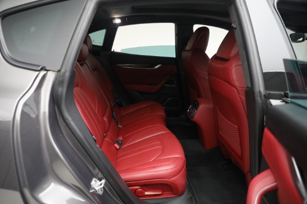 Used 2020 Maserati Levante Q4 GranSport for sale $57,900 at Bentley Greenwich in Greenwich CT 06830 24