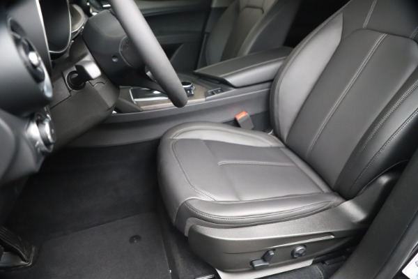 New 2019 Alfa Romeo Stelvio Ti Q4 for sale $51,840 at Bentley Greenwich in Greenwich CT 06830 15