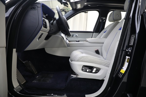 Used 2019 Rolls-Royce Cullinan for sale $276,900 at Bentley Greenwich in Greenwich CT 06830 14