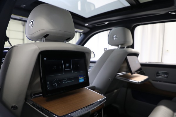 Used 2019 Rolls-Royce Cullinan for sale $276,900 at Bentley Greenwich in Greenwich CT 06830 16