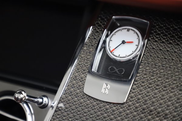 Used 2019 Rolls-Royce Dawn Black Badge for sale Sold at Bentley Greenwich in Greenwich CT 06830 28