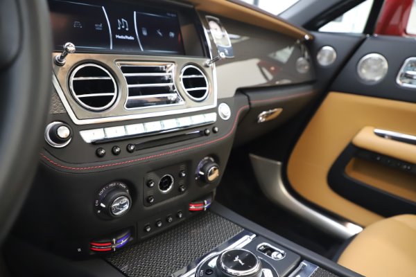 Used 2019 Rolls-Royce Dawn Black Badge for sale $359,900 at Bentley Greenwich in Greenwich CT 06830 27