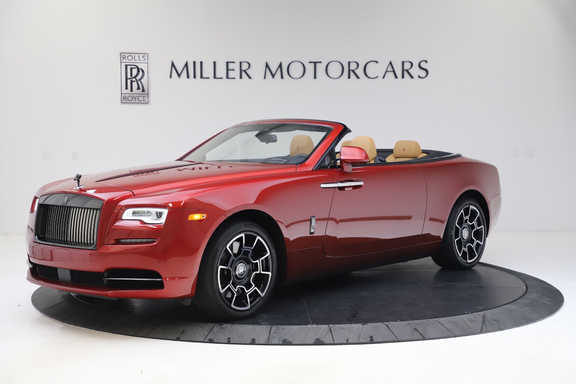 Used 2019 Rolls-Royce Dawn Black Badge for sale Sold at Bentley Greenwich in Greenwich CT 06830 1