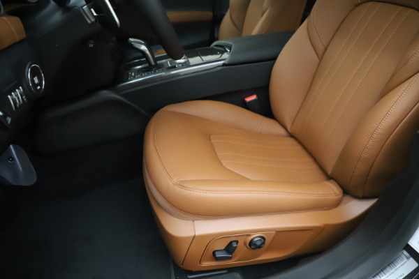New 2020 Maserati Ghibli S Q4 for sale $86,285 at Bentley Greenwich in Greenwich CT 06830 15