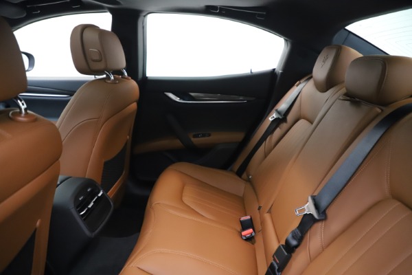 New 2020 Maserati Ghibli S Q4 for sale $86,285 at Bentley Greenwich in Greenwich CT 06830 19