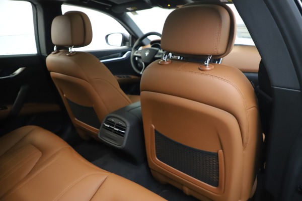 New 2020 Maserati Ghibli S Q4 for sale $86,285 at Bentley Greenwich in Greenwich CT 06830 28