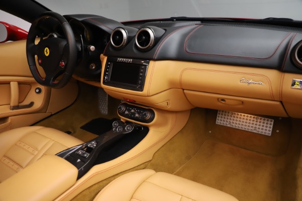 Used 2014 Ferrari California 30 for sale Sold at Bentley Greenwich in Greenwich CT 06830 23