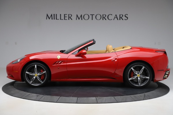 Used 2014 Ferrari California 30 for sale Sold at Bentley Greenwich in Greenwich CT 06830 3