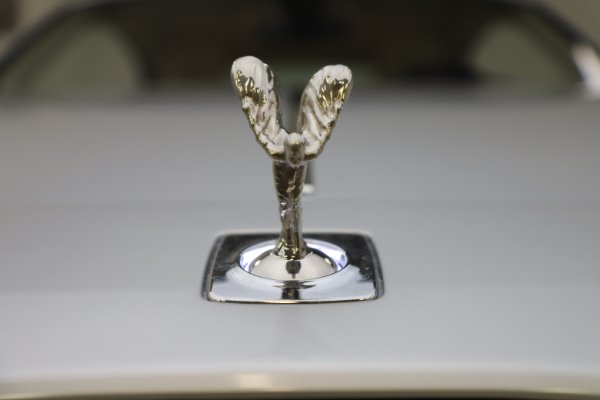 Used 2015 Rolls-Royce Wraith for sale Sold at Bentley Greenwich in Greenwich CT 06830 27