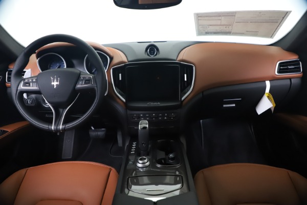 New 2020 Maserati Ghibli S Q4 for sale Sold at Bentley Greenwich in Greenwich CT 06830 16