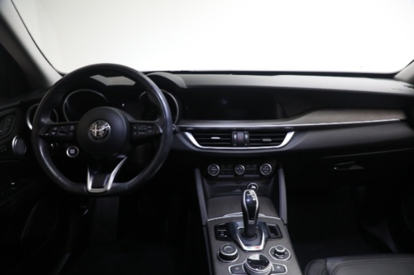 Used 2020 Alfa Romeo Stelvio Ti Q4 for sale $33,900 at Bentley Greenwich in Greenwich CT 06830 21