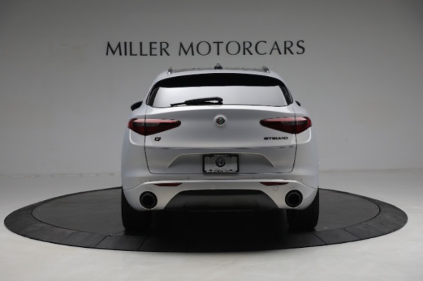 Used 2020 Alfa Romeo Stelvio Ti Q4 for sale $33,900 at Bentley Greenwich in Greenwich CT 06830 5