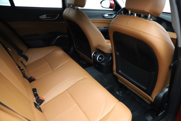Used 2020 Alfa Romeo Giulia Q4 for sale Sold at Bentley Greenwich in Greenwich CT 06830 21