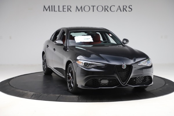 New 2020 Alfa Romeo Giulia Ti Sport Q4 for sale Sold at Bentley Greenwich in Greenwich CT 06830 11