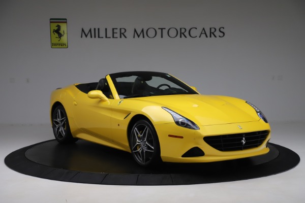 Used 2015 Ferrari California T for sale Sold at Bentley Greenwich in Greenwich CT 06830 11