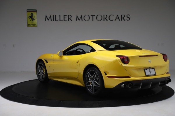 Used 2015 Ferrari California T for sale Sold at Bentley Greenwich in Greenwich CT 06830 15