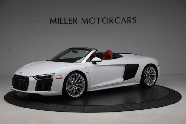 Used 2017 Audi R8 5.2 quattro V10 Spyder for sale Sold at Bentley Greenwich in Greenwich CT 06830 2