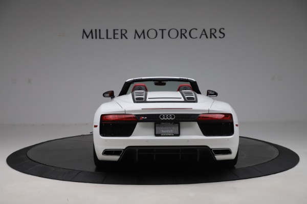 Used 2017 Audi R8 5.2 quattro V10 Spyder for sale Sold at Bentley Greenwich in Greenwich CT 06830 6