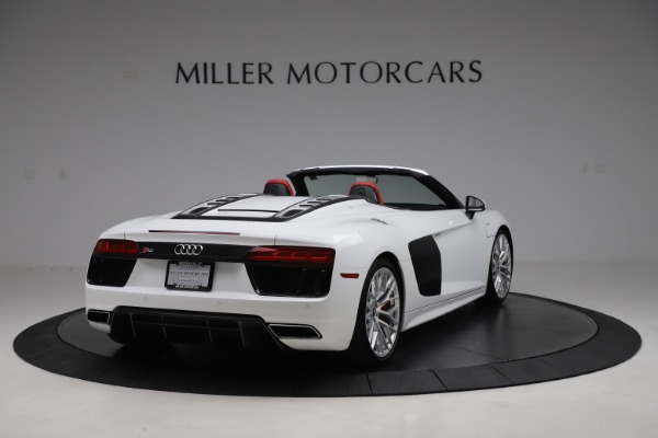 Used 2017 Audi R8 5.2 quattro V10 Spyder for sale Sold at Bentley Greenwich in Greenwich CT 06830 7