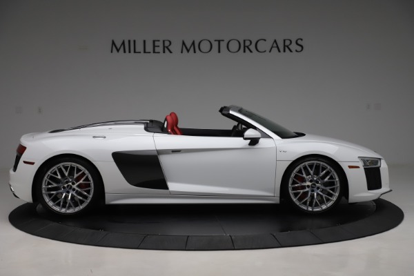 Used 2017 Audi R8 5.2 quattro V10 Spyder for sale Sold at Bentley Greenwich in Greenwich CT 06830 9