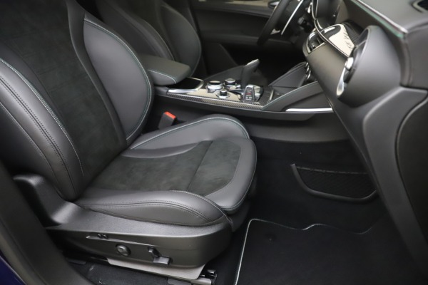 New 2020 Alfa Romeo Stelvio Quadrifoglio for sale Sold at Bentley Greenwich in Greenwich CT 06830 24