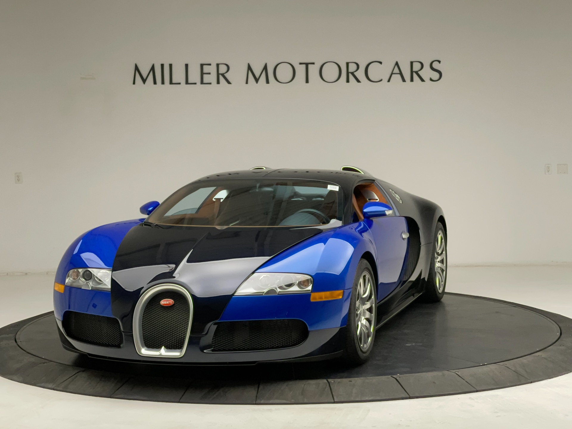Used 2008 Bugatti Veyron 16.4 for sale Sold at Bentley Greenwich in Greenwich CT 06830 1