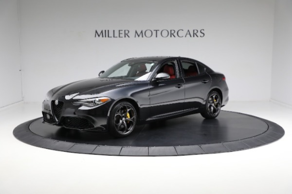 Used 2021 Alfa Romeo Giulia Veloce for sale Sold at Bentley Greenwich in Greenwich CT 06830 3