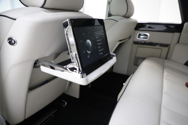 Used 2013 Rolls-Royce Phantom for sale Sold at Bentley Greenwich in Greenwich CT 06830 15