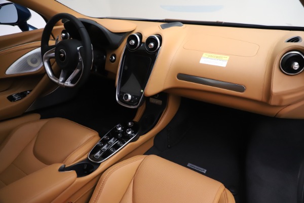 Used 2020 McLaren GT Luxe for sale $204,900 at Bentley Greenwich in Greenwich CT 06830 17
