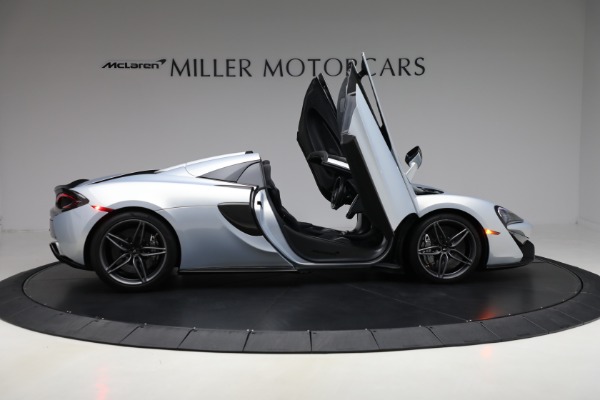 Used 2020 McLaren 570S Spider Convertible for sale Sold at Bentley Greenwich in Greenwich CT 06830 19