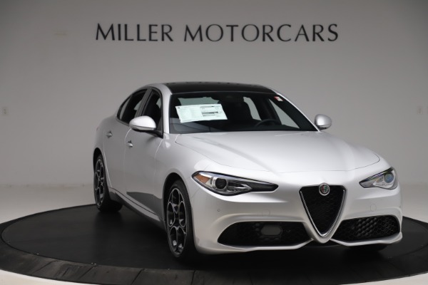 New 2020 Alfa Romeo Giulia Ti Sport Q4 for sale Sold at Bentley Greenwich in Greenwich CT 06830 11