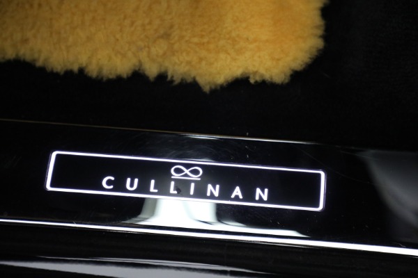 Used 2020 Rolls-Royce Cullinan Black Badge for sale Sold at Bentley Greenwich in Greenwich CT 06830 25