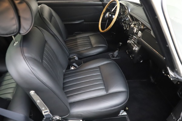 Used 1964 Aston Martin DB5 for sale Sold at Bentley Greenwich in Greenwich CT 06830 25