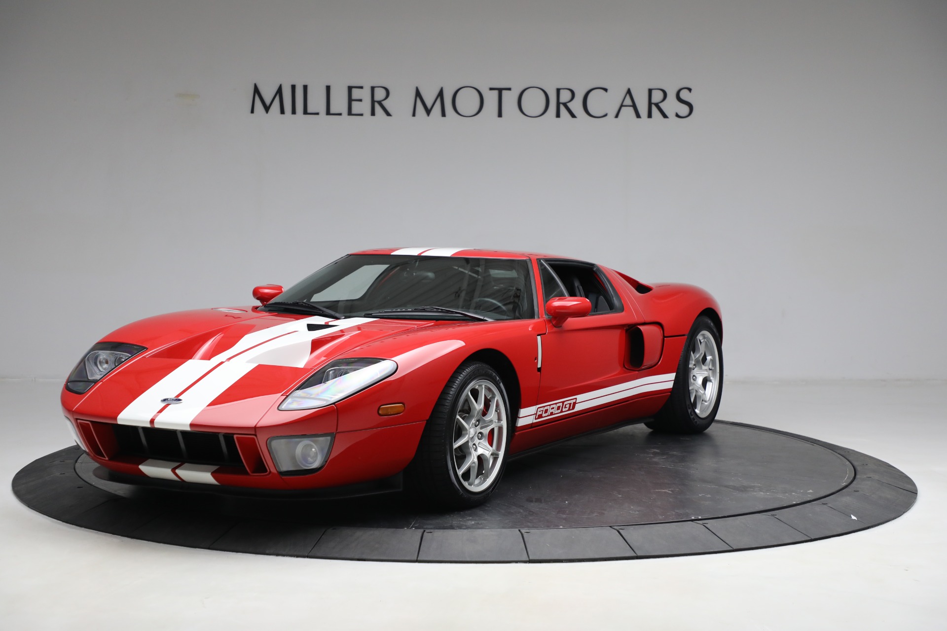 Used 2006 Ford GT for sale Sold at Bentley Greenwich in Greenwich CT 06830 1