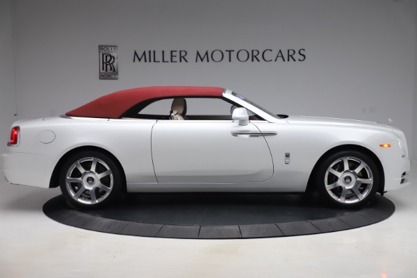 Used 2016 Rolls-Royce Dawn for sale $239,900 at Bentley Greenwich in Greenwich CT 06830 17