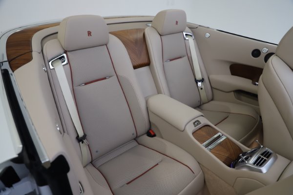 Used 2016 Rolls-Royce Dawn for sale $239,900 at Bentley Greenwich in Greenwich CT 06830 23