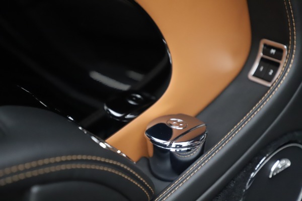 Used 2016 Bentley Mulsanne Speed for sale Sold at Bentley Greenwich in Greenwich CT 06830 27