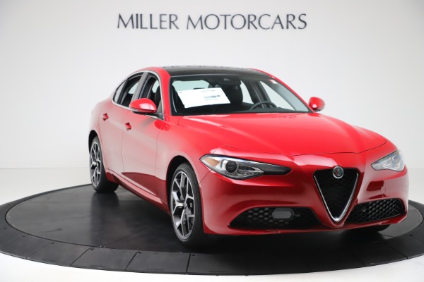 New 2020 Alfa Romeo Giulia Ti Q4 for sale $42,745 at Bentley Greenwich in Greenwich CT 06830 10