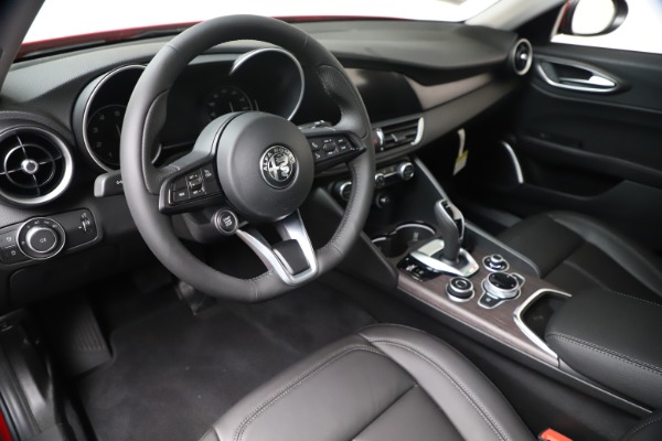 New 2020 Alfa Romeo Giulia Ti Q4 for sale $42,745 at Bentley Greenwich in Greenwich CT 06830 12