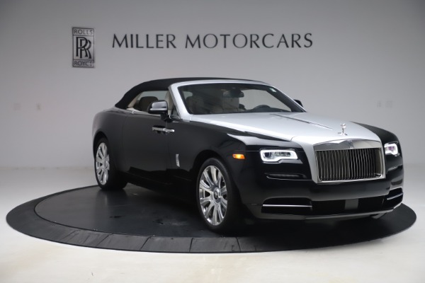 Used 2017 Rolls-Royce Dawn for sale Sold at Bentley Greenwich in Greenwich CT 06830 17