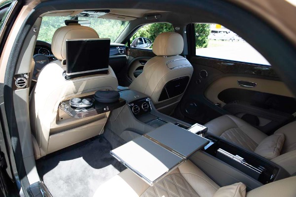 Used 2017 Bentley Mulsanne EWB for sale Sold at Bentley Greenwich in Greenwich CT 06830 16