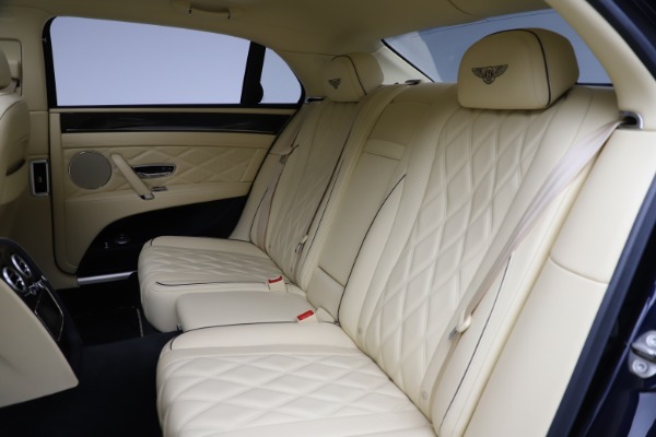 Used 2014 Bentley Flying Spur W12 for sale Sold at Bentley Greenwich in Greenwich CT 06830 23